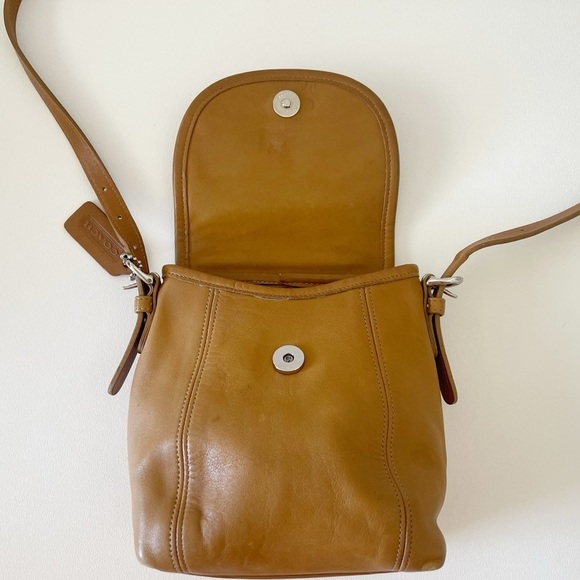 Coach Bag Soho 4108 Leather Crossbody Flap Satchel Vintage Classic Minimal Tan - Picture 4 of 16